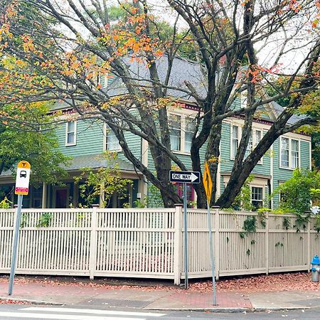 Harvard House - 2Br Retreat Adjacent To University Villa Cambridge Exterior photo